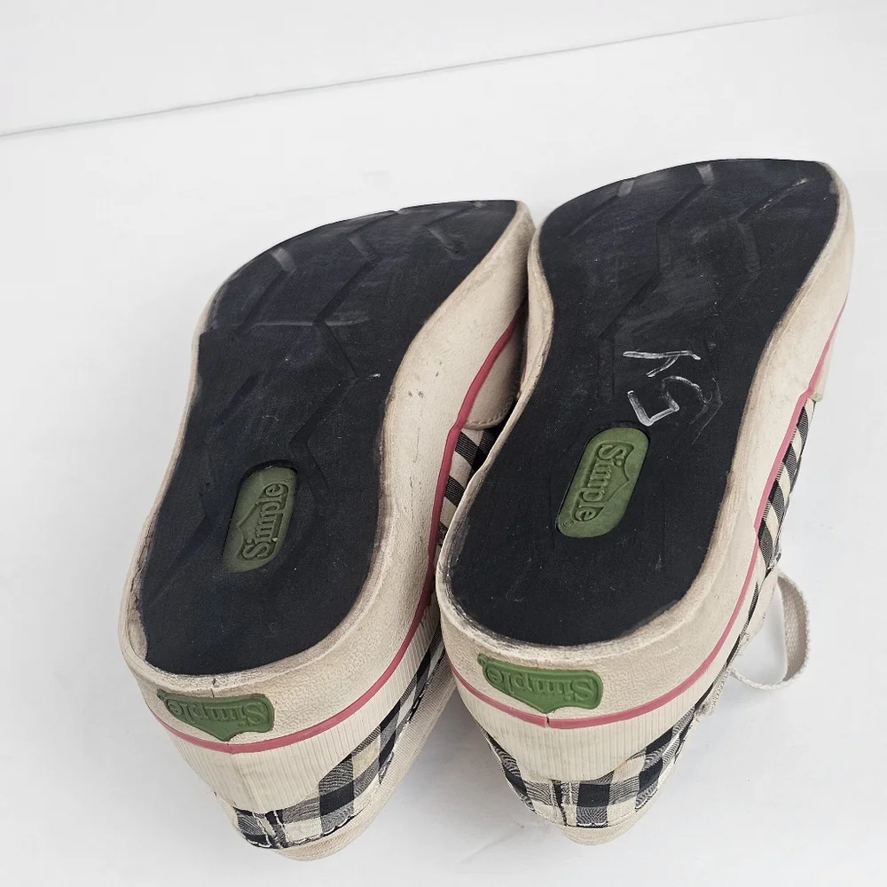Vintage Eco Sneaks Shoes  Sneakers Black White Plaid Pink Sneakers 7.5‎ Lace Up